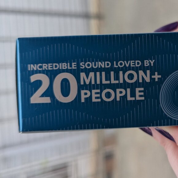 NIB - Anker Soundcore Life P3i wireless, noise cancelling ear buds - White - Picture 7 of 10